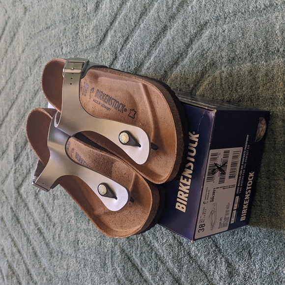 Birkenstock Shoes - Birkenstock Gizeh Silver Sandals